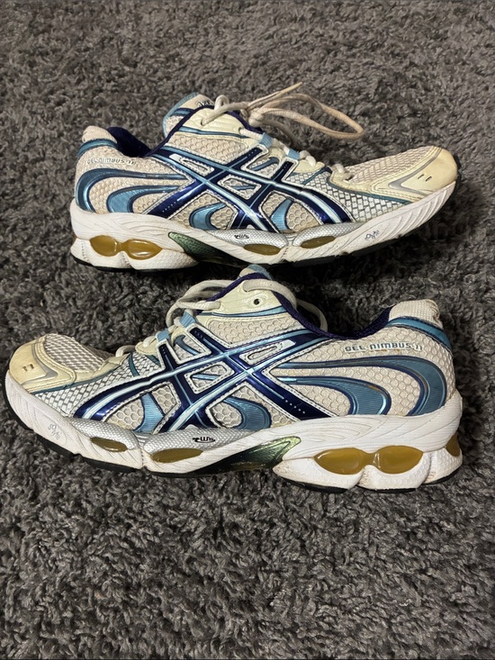 Asics Shoes - ASICS gel nimbus 11